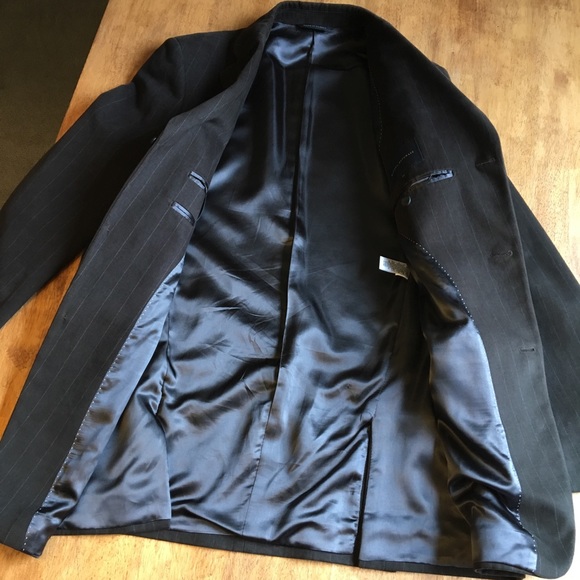 Banana Republic Pinstripe Blazer - Picture 4 of 6